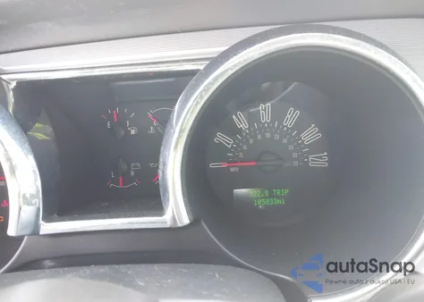 2005 Ford Mustang V6 Deluxe/V6 Premium из США, поврежденный, VIN 1ZVFT80N955174054